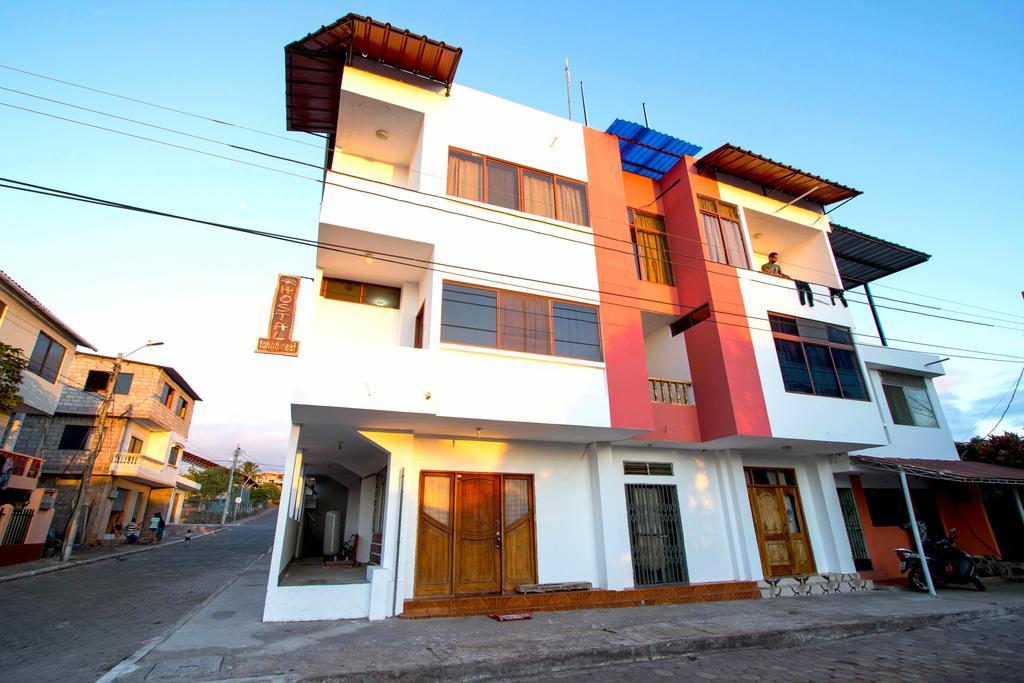 Hostal Tongo Reef Puerto Baquerizo Moreno Exteriör bild